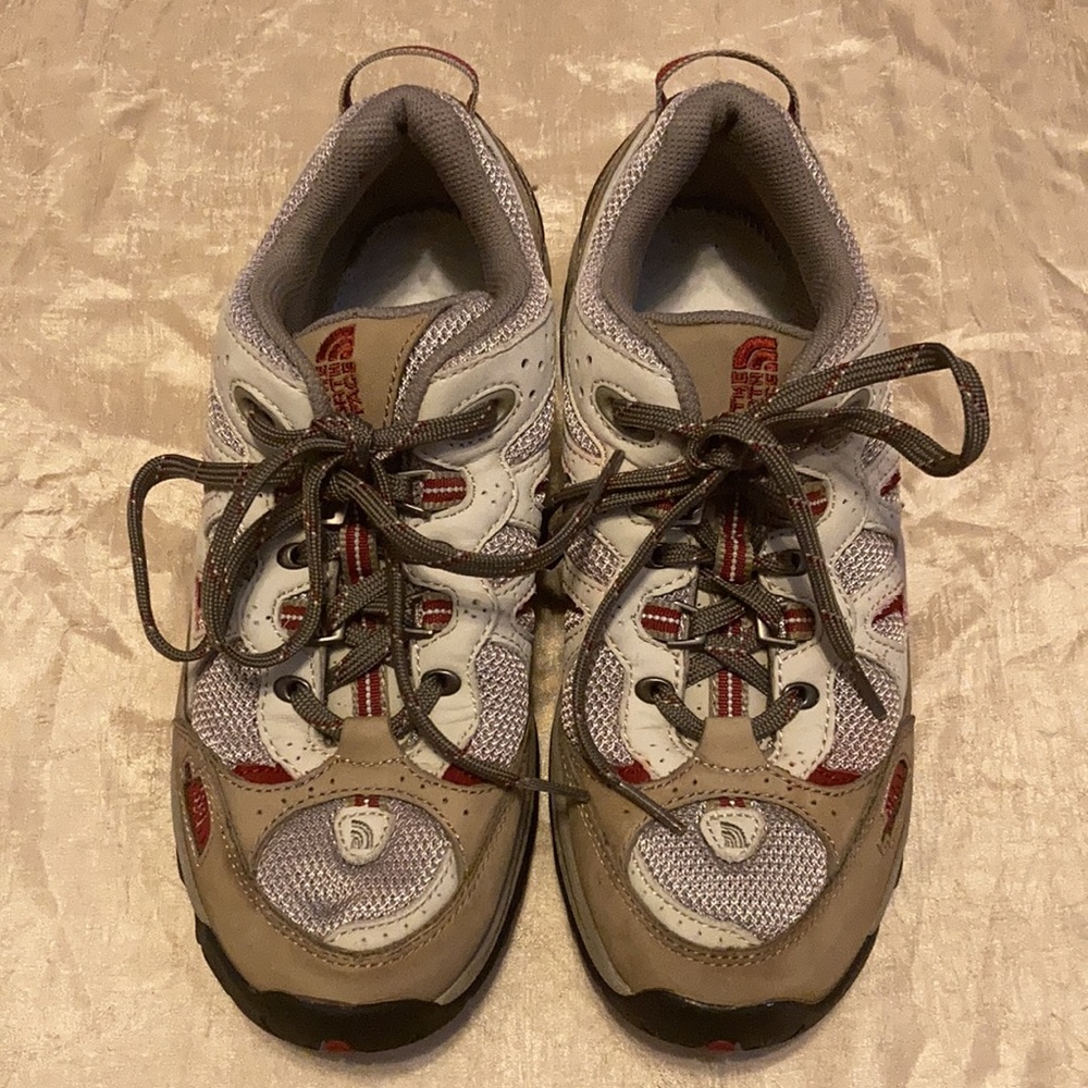 North Face Hiking Shoes No Insoles - Picture 2 of 8